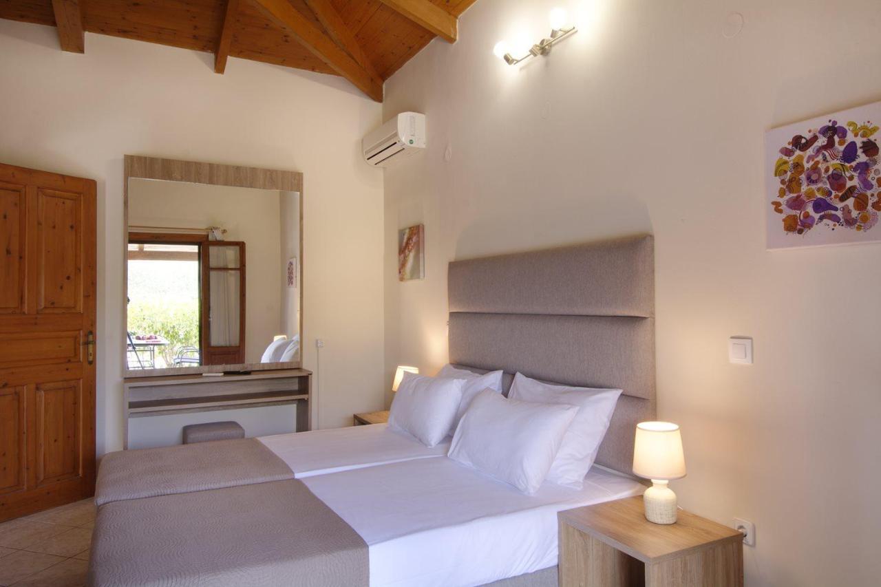Liostasi Village Vasilikos  Ngoại thất bức ảnh